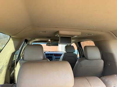 201 GMC Yukon XL, $7800. Photo 8