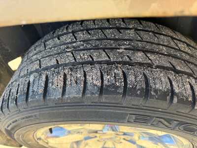 201 GMC Yukon XL, $7800. Photo 10