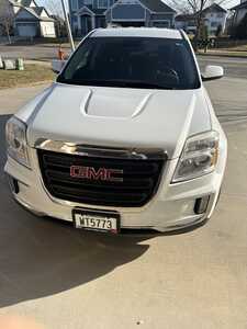 2016 GMC Terrain, $8495. Photo 2