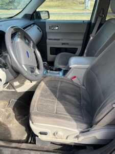 2010 Ford Flex, $0. Photo 5