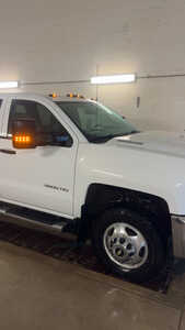 2019 Chevrolet 3500 Crew Cab, $33900. Photo 2