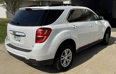 2017 Chevrolet Equinox, $13500. Photo 3