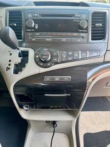 2013 Toyota Sienna, $10995. Photo 7
