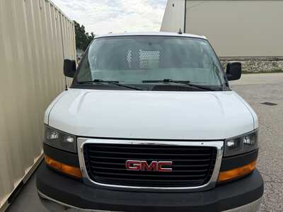 2020 GMC Van,Cargo, $16000. Photo 2