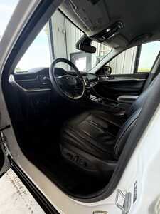 2023 Jeep Grand Cherokee, $24500. Photo 7