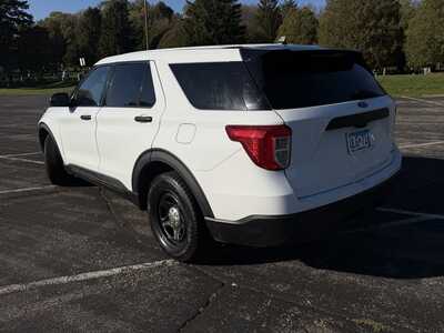 2021 Ford Explorer, $14500. Photo 7