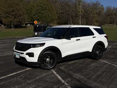 2021 Ford Explorer, $14500. Photo 11