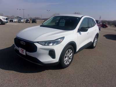 2023 Ford Escape, $16999.0. Photo 2