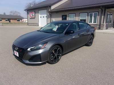 2024 Nissan Altima, $21999.0. Photo 2