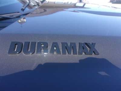 2021 Chevrolet 1500 Crew Cab, $32990.0. Photo 4