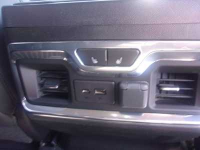 2021 Chevrolet 1500 Crew Cab, $32990.0. Photo 8