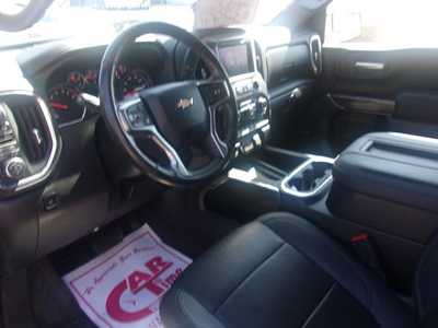 2021 Chevrolet 1500 Crew Cab, $32990.0. Photo 9