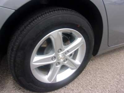 2024 Chevrolet Malibu, $17999.0. Photo 5