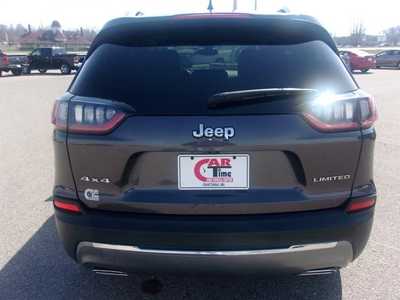 2020 Jeep Cherokee, $19999.0. Photo 6