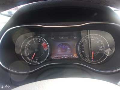 2020 Jeep Cherokee, $19999.0. Photo 9