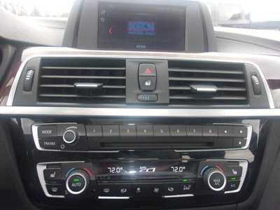 2018 BMW 3 Series, $19990.0. Photo 10