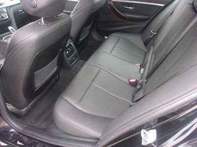 2018 BMW 3 Series, $19990.0. Photo 6