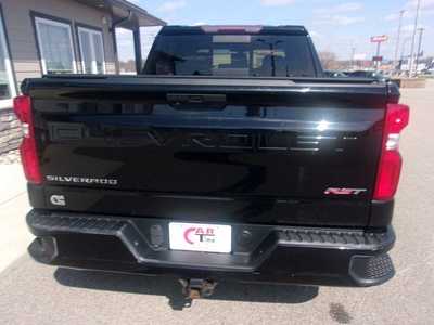 2021 Chevrolet 1500 Crew Cab, $32999.0. Photo 5