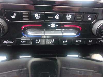 2023 Jeep Grand Cherokee, $27999.0. Photo 11