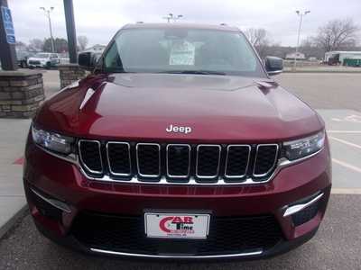 2023 Jeep Grand Cherokee, $27999.0. Photo 3