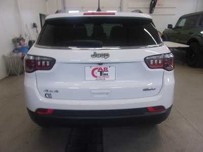 2023 Jeep Compass, $17999.0. Photo 5