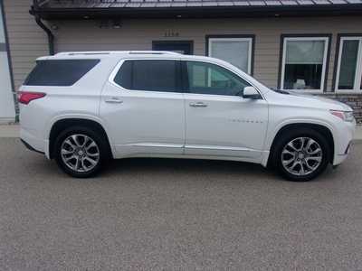 2021 Chevrolet Traverse, $25999.0. Photo 1