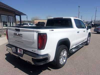 2021 GMC 1500 Crew Cab, $32999.0. Photo 4
