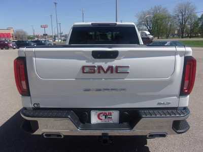 2021 GMC 1500 Crew Cab, $32999.0. Photo 5