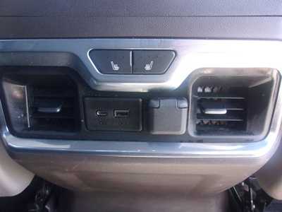 2021 GMC 1500 Crew Cab, $32999.0. Photo 9