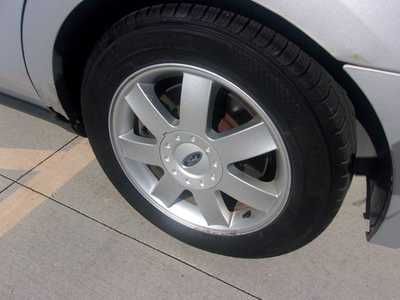 2005 Ford Five Hundred, $4999.0. Photo 6