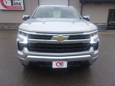 2022 Chevrolet 1500 Crew Cab, $31999.0. Photo 3