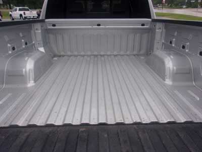 2022 Chevrolet 1500 Crew Cab, $31999.0. Photo 8