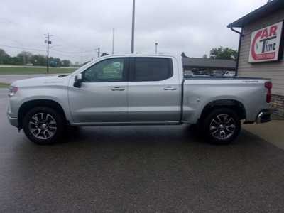 2022 Chevrolet 1500 Crew Cab, $31999.0. Photo 1