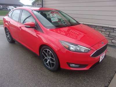 2017 Ford Focus, $8999.0. Photo 2