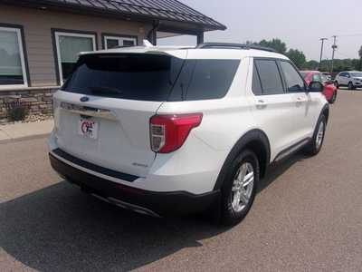 2022 Ford Explorer, $26999.0. Photo 4