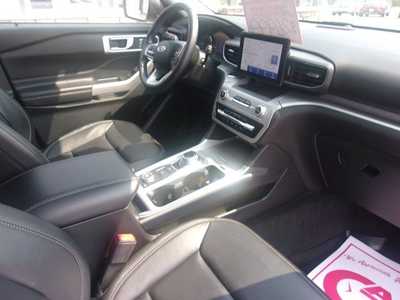 2022 Ford Explorer, $26999.0. Photo 8