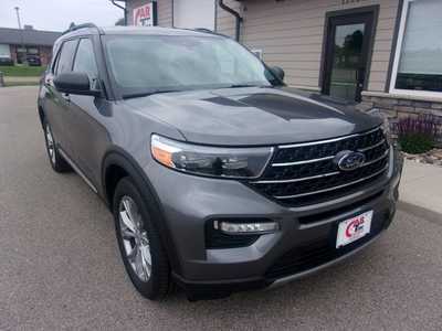 2021 Ford Explorer, $29999.0. Photo 3