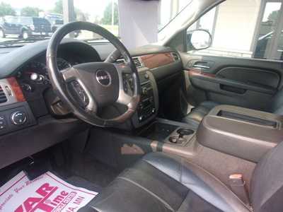 2013 GMC Yukon XL, $7999.0. Photo 7