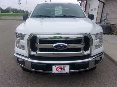 2017 Ford F150 Crew Cab, $14999.0. Photo 3