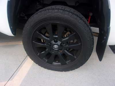 2021 Toyota Tundra 4WD, $41999.0. Photo 8