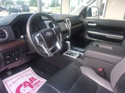 2021 Toyota Tundra 4WD, $41999.0. Photo 9