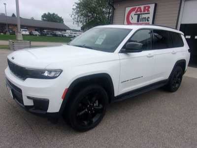 2023 Jeep Grand Cherokee L, $31990.0. Photo 2