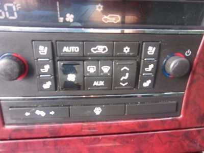 2008 Cadillac Escalade, $9999.0. Photo 10