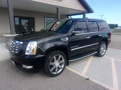 2008 Cadillac Escalade, $9999.0. Photo 2
