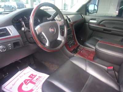 2008 Cadillac Escalade, $9999.0. Photo 7