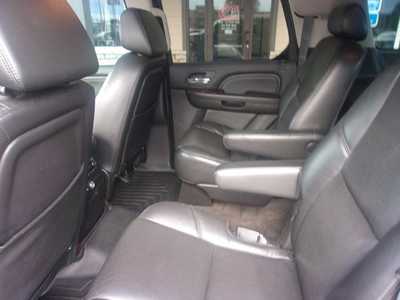 2008 Cadillac Escalade, $9999.0. Photo 9