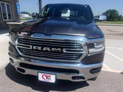 2023 RAM 1500 Crew Cab, $36999.0. Photo 3