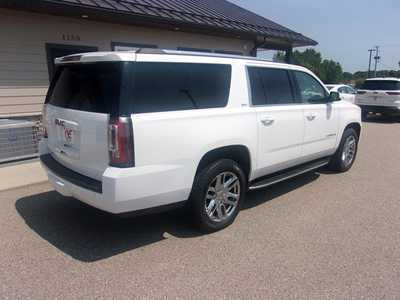 2015 GMC Yukon XL, $16999.0. Photo 3