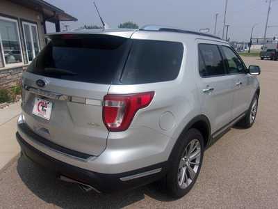 2018 Ford Explorer, $19999.0. Photo 5