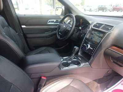 2018 Ford Explorer, $19999.0. Photo 8